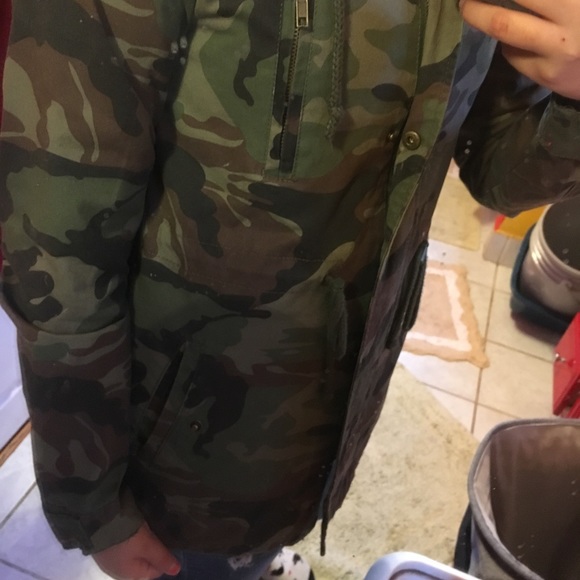 Forever 21 Jackets & Blazers - Camo utility jacket💚